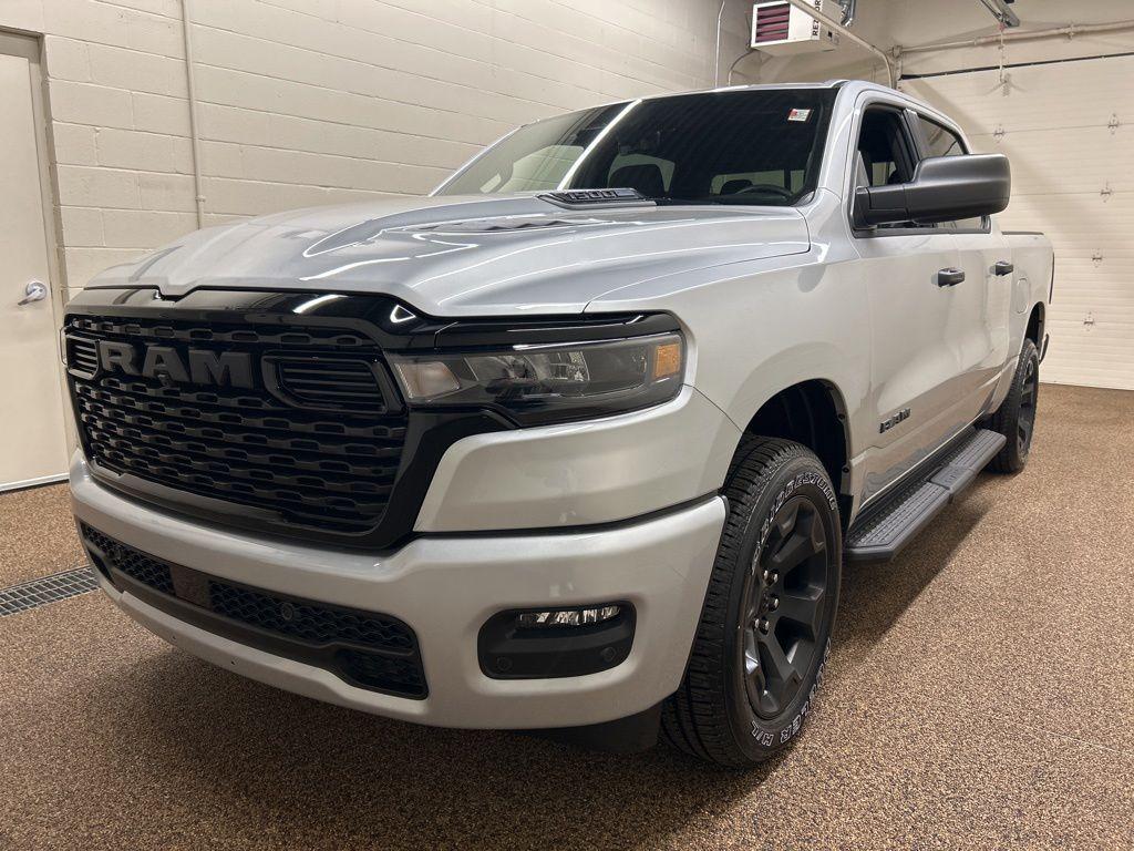 صورة 3 لـ 2026 RAM 1500 EXPRESS