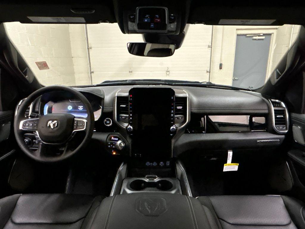 صورة مصغرة 18 لـ 2026 RAM 1500 LARAMIE