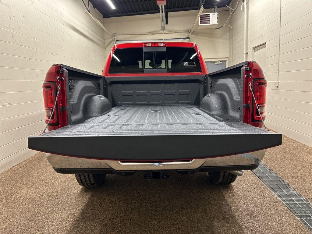 صورة مصغرة 11 لـ 2026 RAM 2500 TRADESMAN