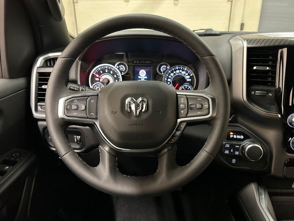صورة مصغرة 17 لـ 2026 RAM 1500 BIG HORN/LONE STAR