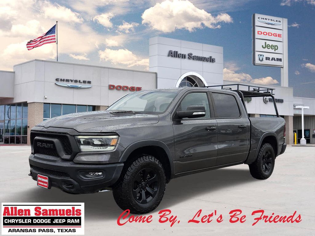 2022 RAM 1500 REBEL 照片 1