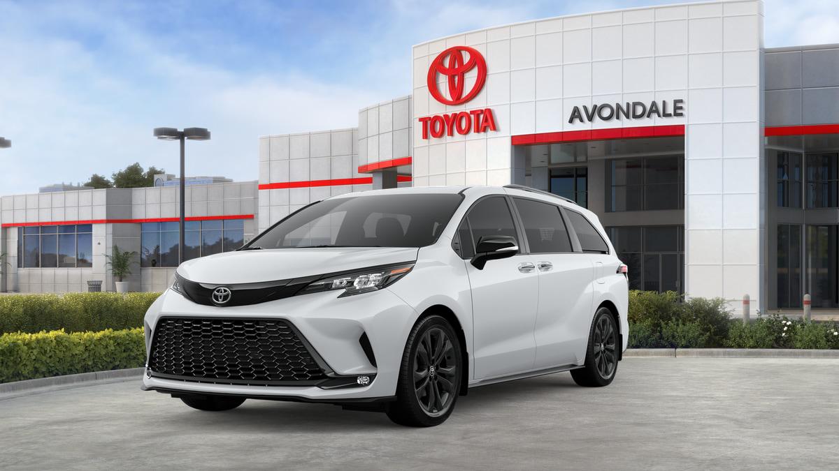 New 2026 Toyota Sienna XSE 7 Passenger