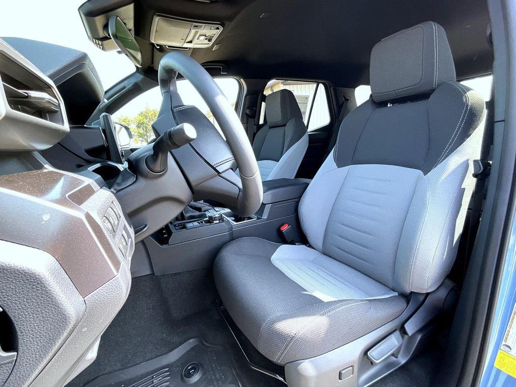 2026 Toyota 4RUNNER TRD OFF ROAD photo 10