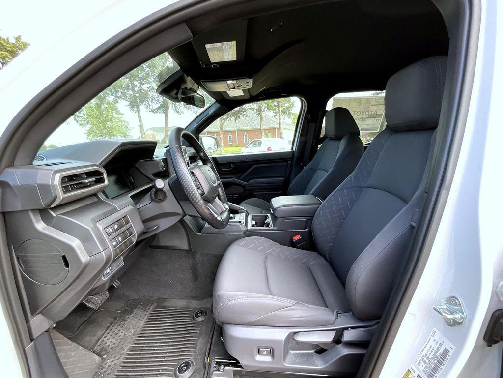2025 Toyota TACOMA SR 照片 10