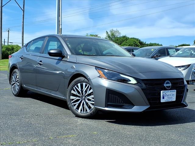 New 2026 Nissan Altima SV