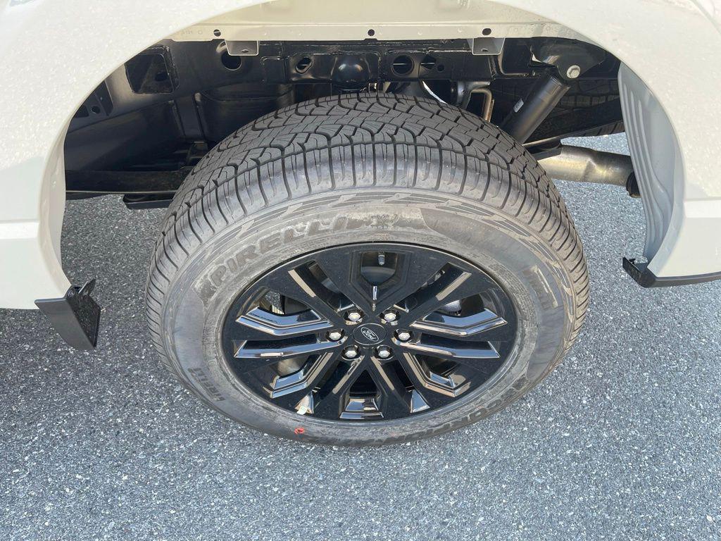 FORD F-150 XLT - 6