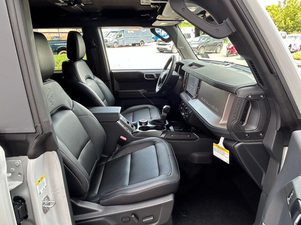 صورة مصغرة 28 لـ 2026 FORD BRONCO OUTER BANKS