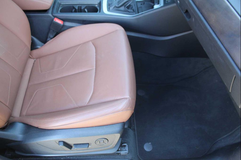 صورة مصغرة 13 لـ 2023 AUDI Q3 45 S LINE PREMIUM PLUS