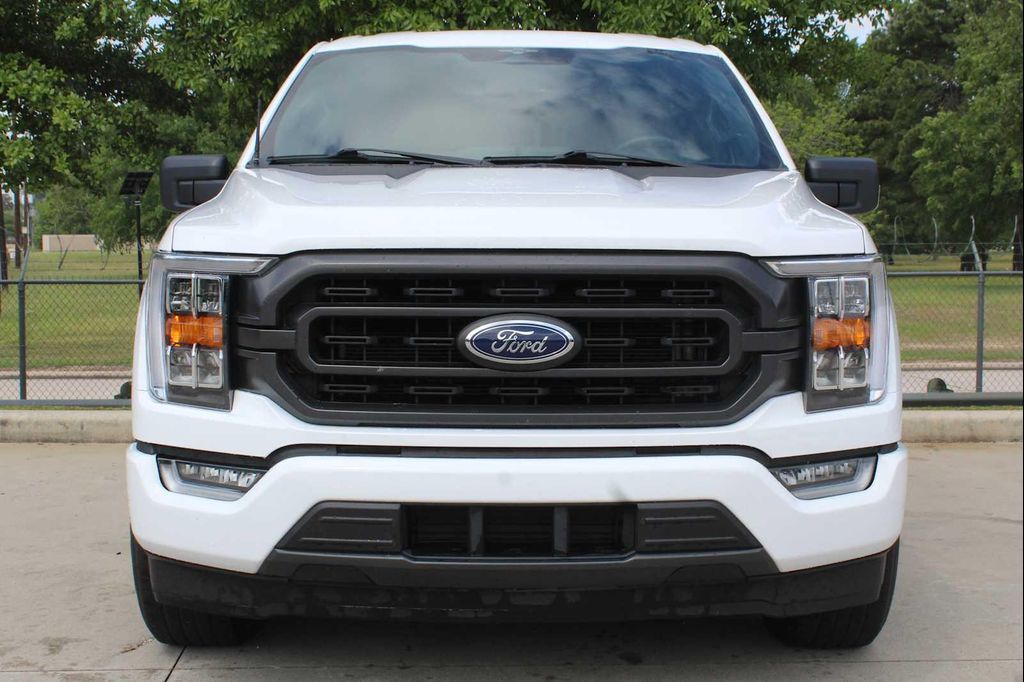 FORD F-150 XLT - 2