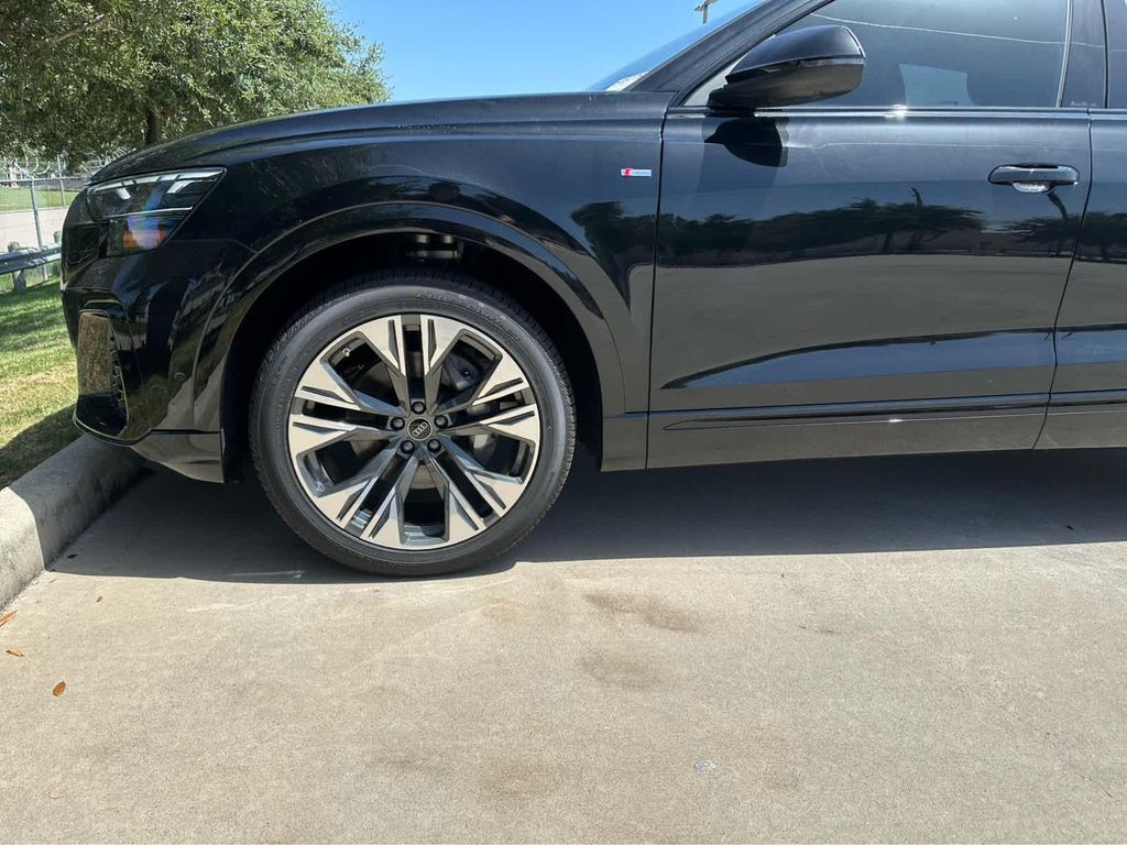 صورة 6 لـ 2026 AUDI Q8 55 PRESTIGE