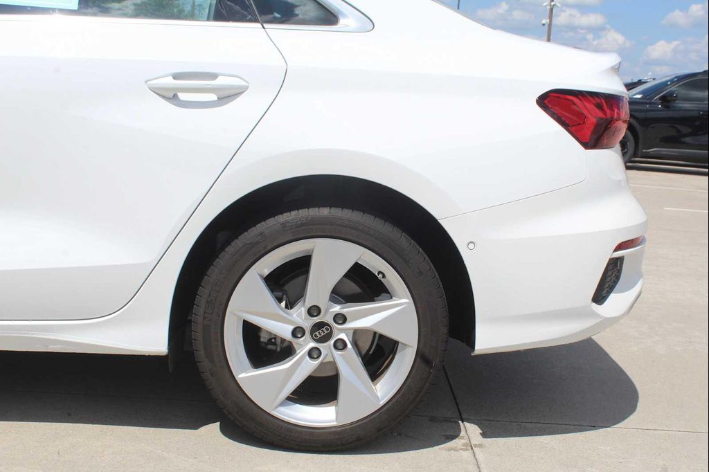 2024 AUDI A3 PREMIUM 缩略图 11