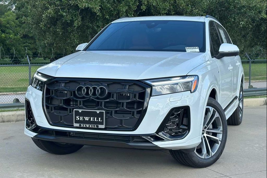 New 2026 Audi Q7 55 Premium