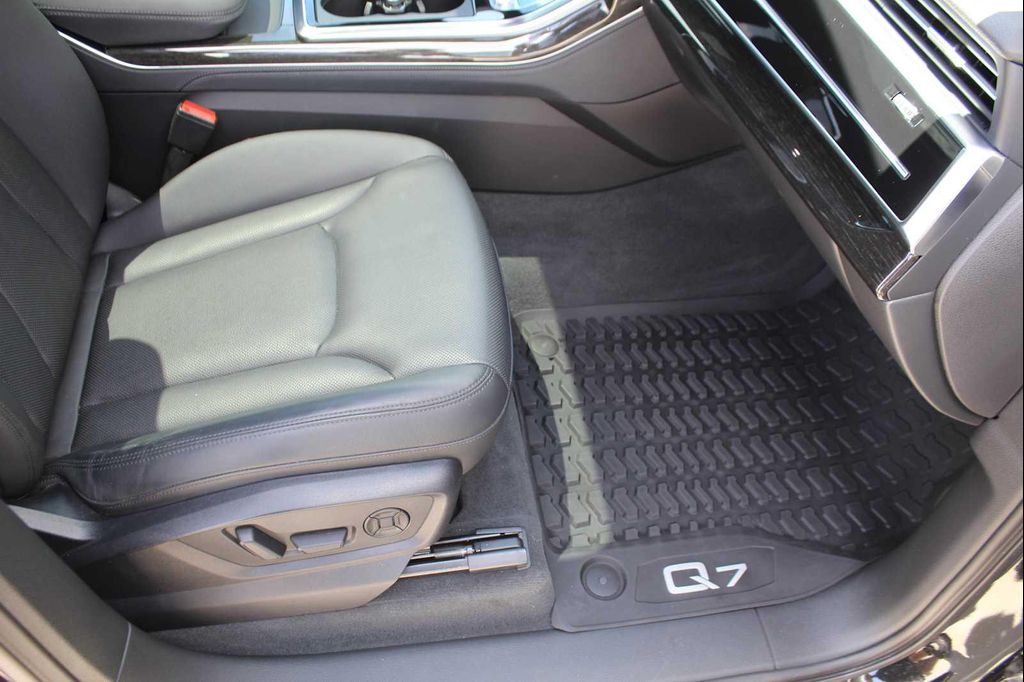 2022 AUDI Q7 55 PRESTIGE 缩略图 13