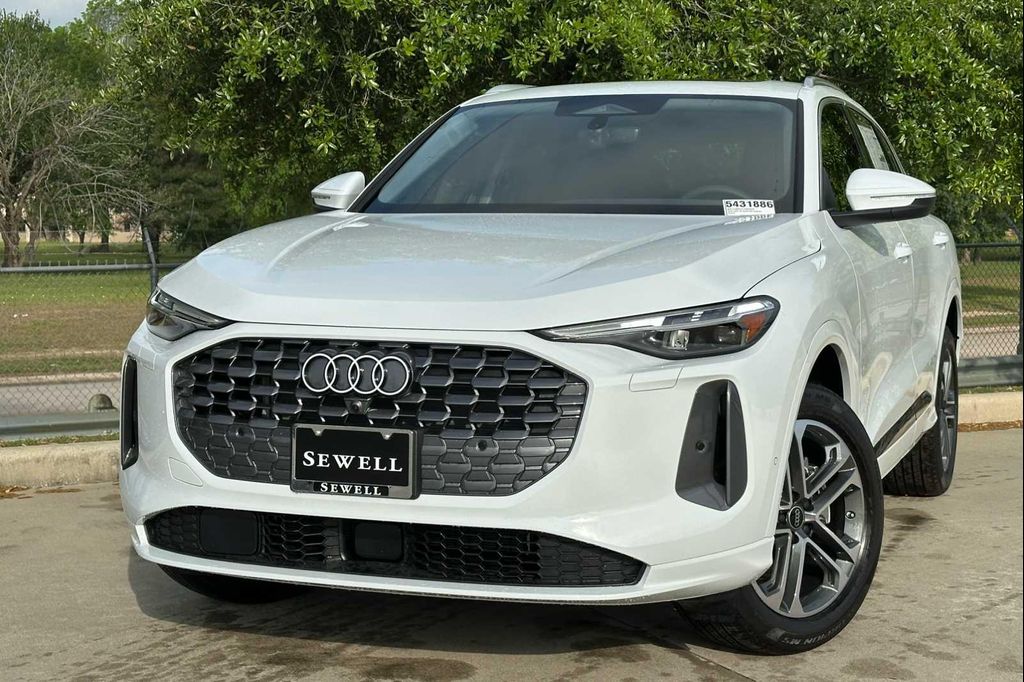 New 2026 Audi Q5 Premium Plus TFSI quattro S tronic