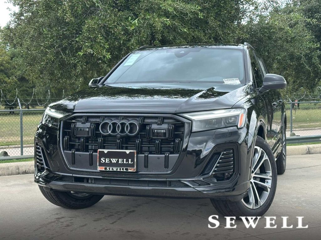 New 2026 Audi Q7 45 Premium