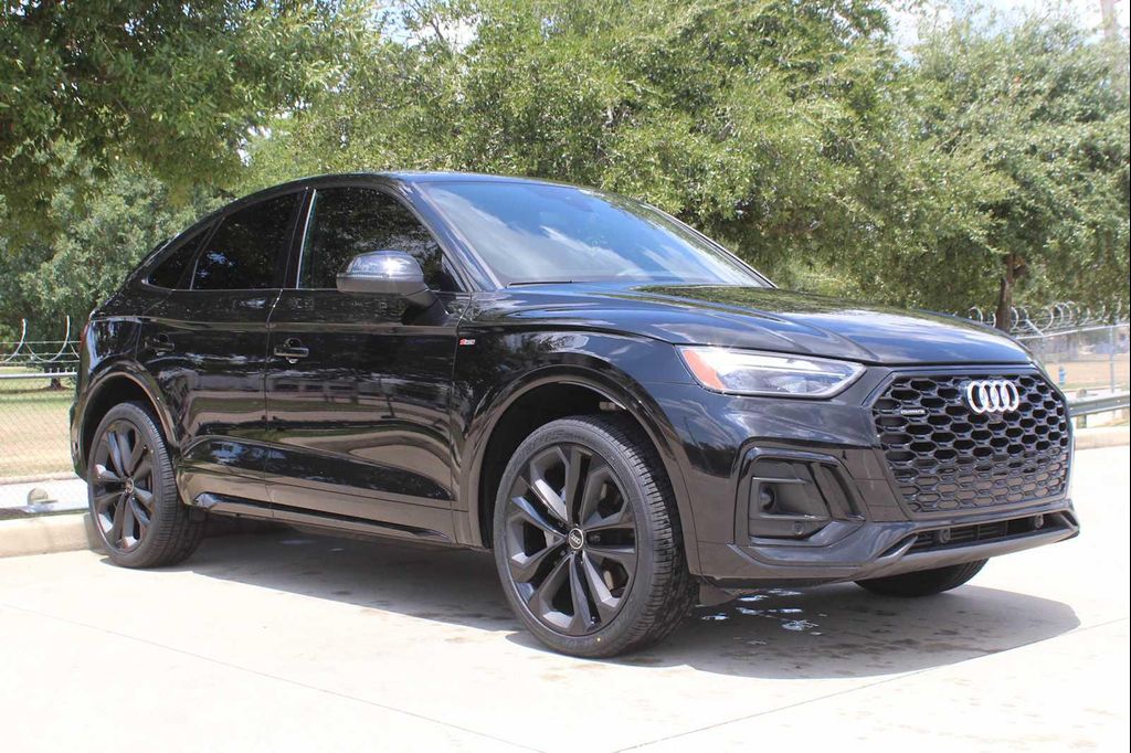 صورة 4 لـ 2023 AUDI Q5 SPORTBACK 45 S LINE PREMIUM PLUS
