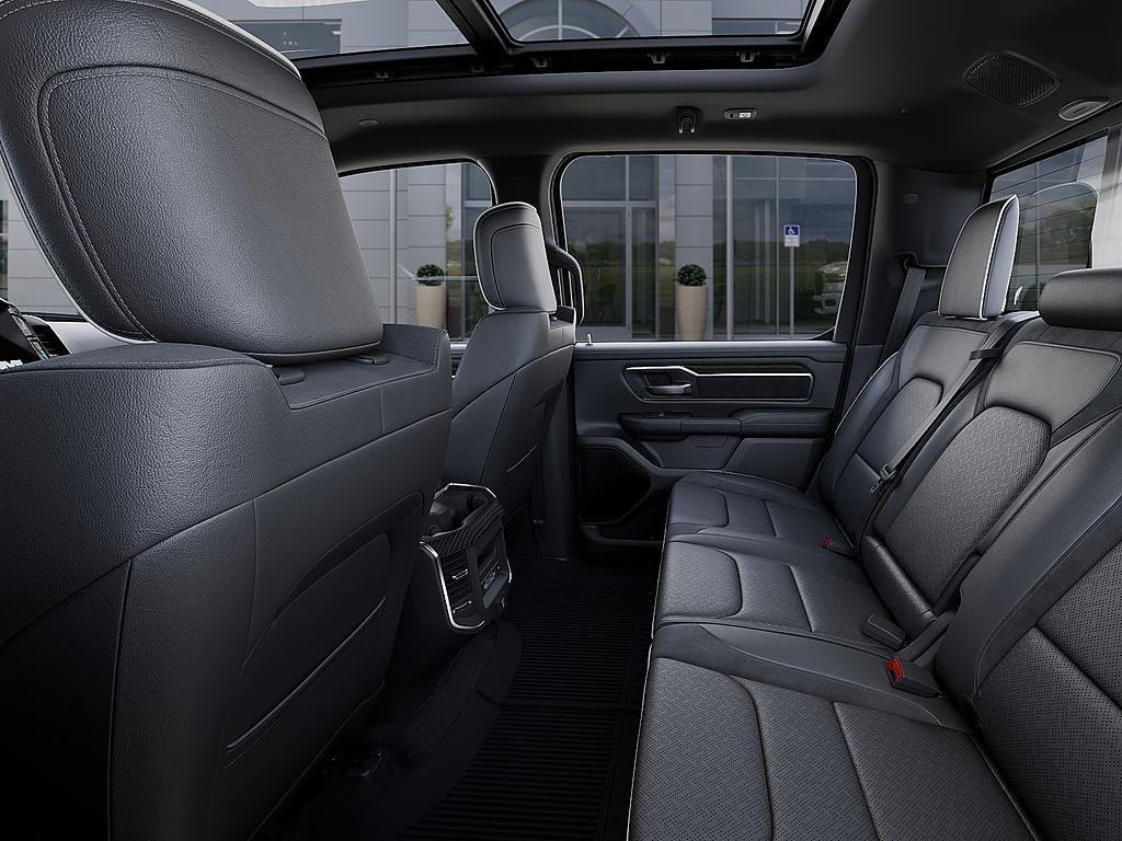 صورة مصغرة 23 لـ 2026 RAM 1500 LARAMIE