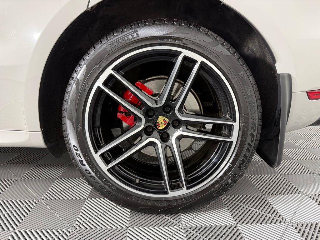 صورة 15 لـ 2021 Porsche MACAN MACAN GTS