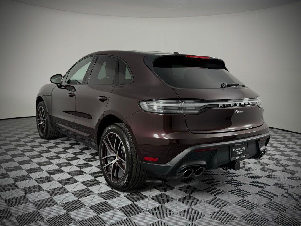 2025 Porsche MACAN 照片 3