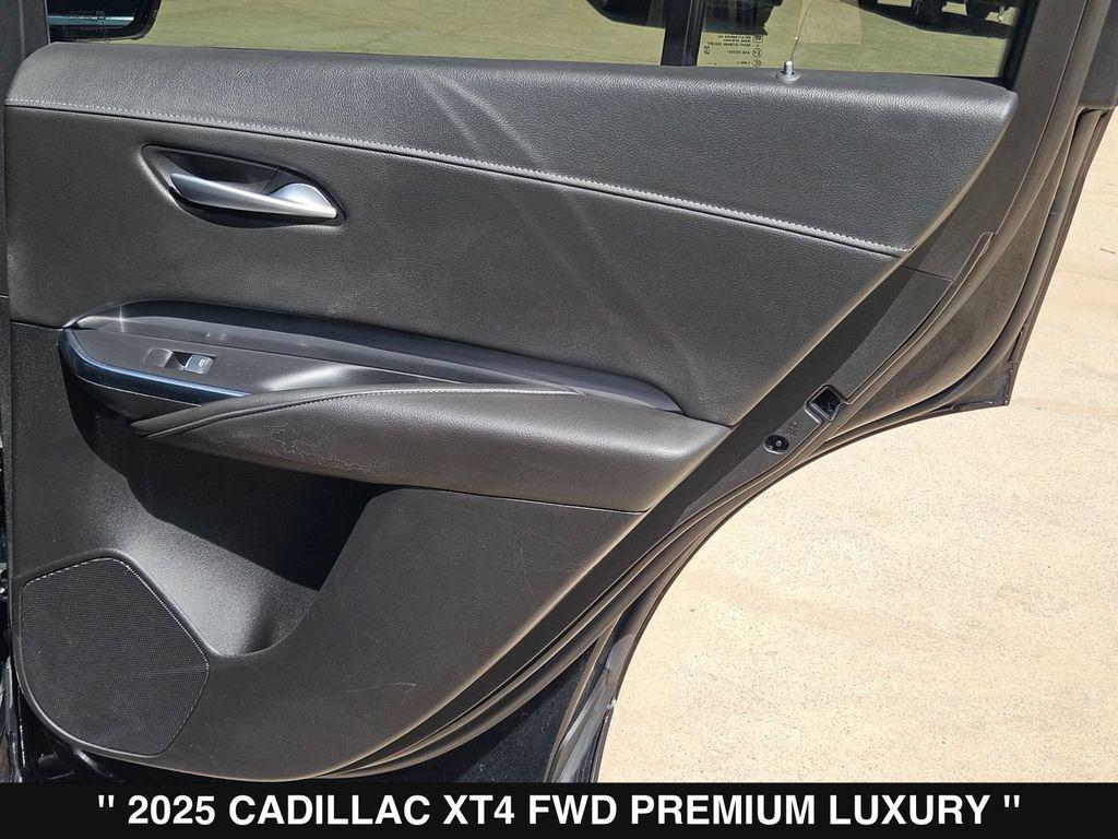 2025 Cadillac XT4 PREMIUM LUXURY 缩略图 27