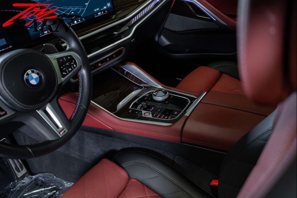 صورة مصغرة 28 لـ 2024 BMW X6 M60I