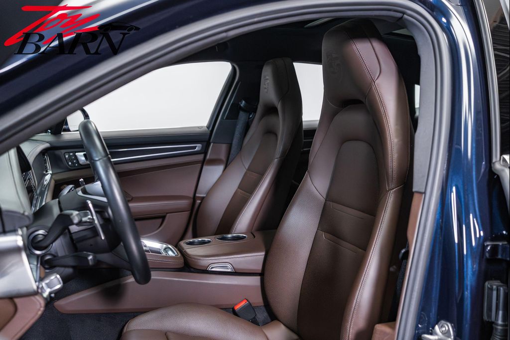 2022 Porsche PANAMERA 4 PLATINUM EDITION 缩略图 23