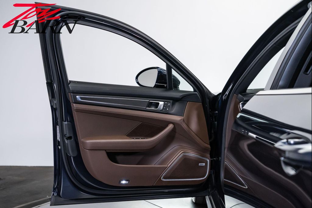 2022 Porsche PANAMERA 4 PLATINUM EDITION 缩略图 19