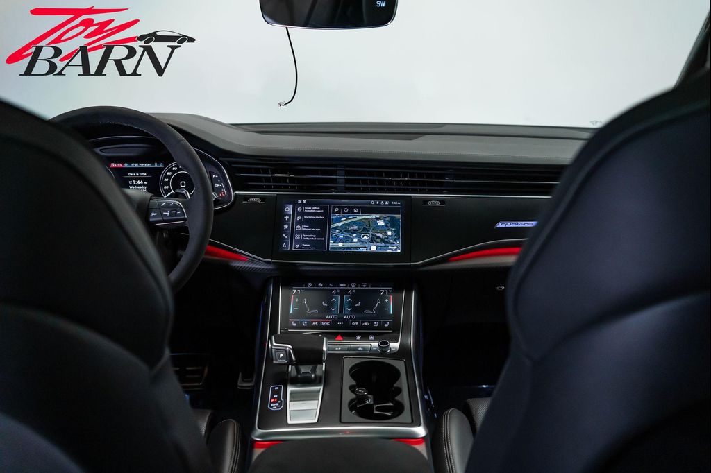 2025 AUDI RS Q8 4.0T 缩略图 52