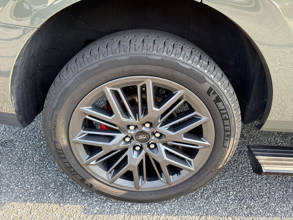 2025 FORD EXPEDITION PLATINUM — миниатюра 17