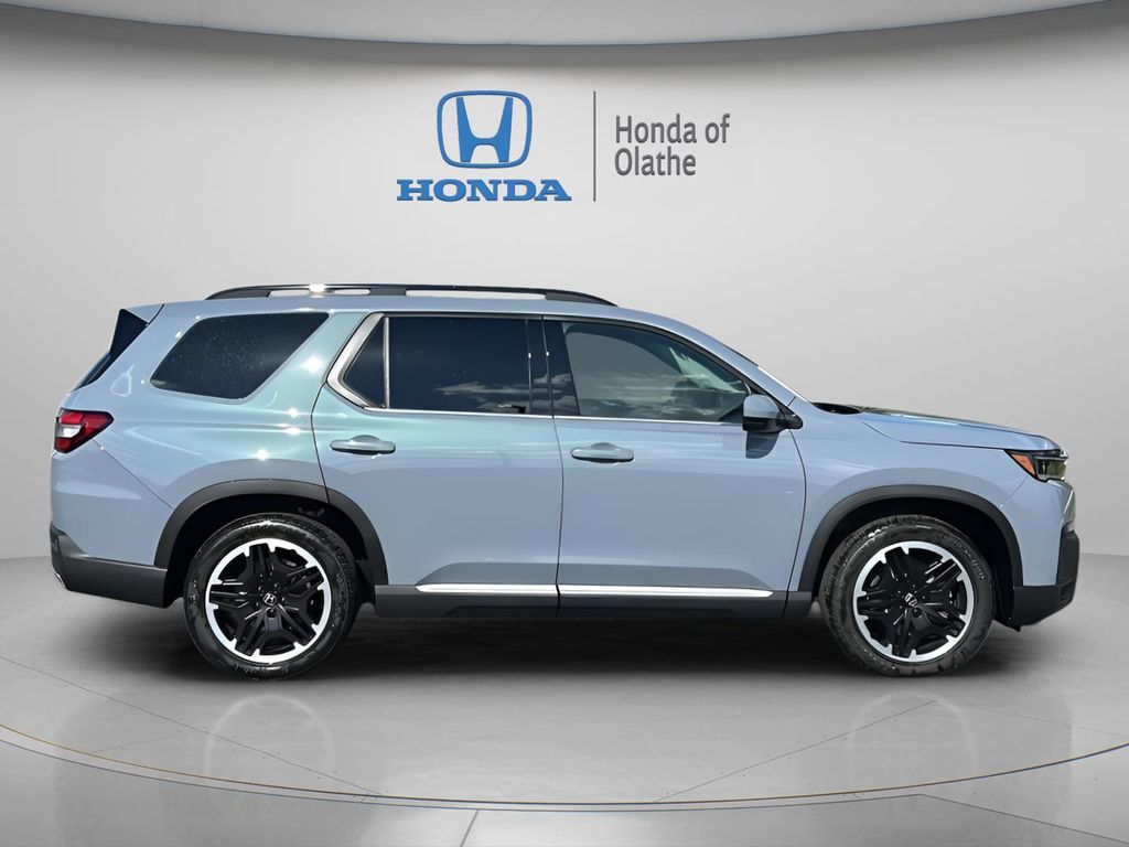 صورة 3 لـ 2026 Honda PILOT TOURING 8-PASSENGER
