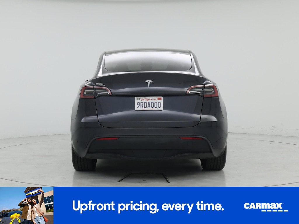 TESLA MODEL Y LONG RANGE - 7