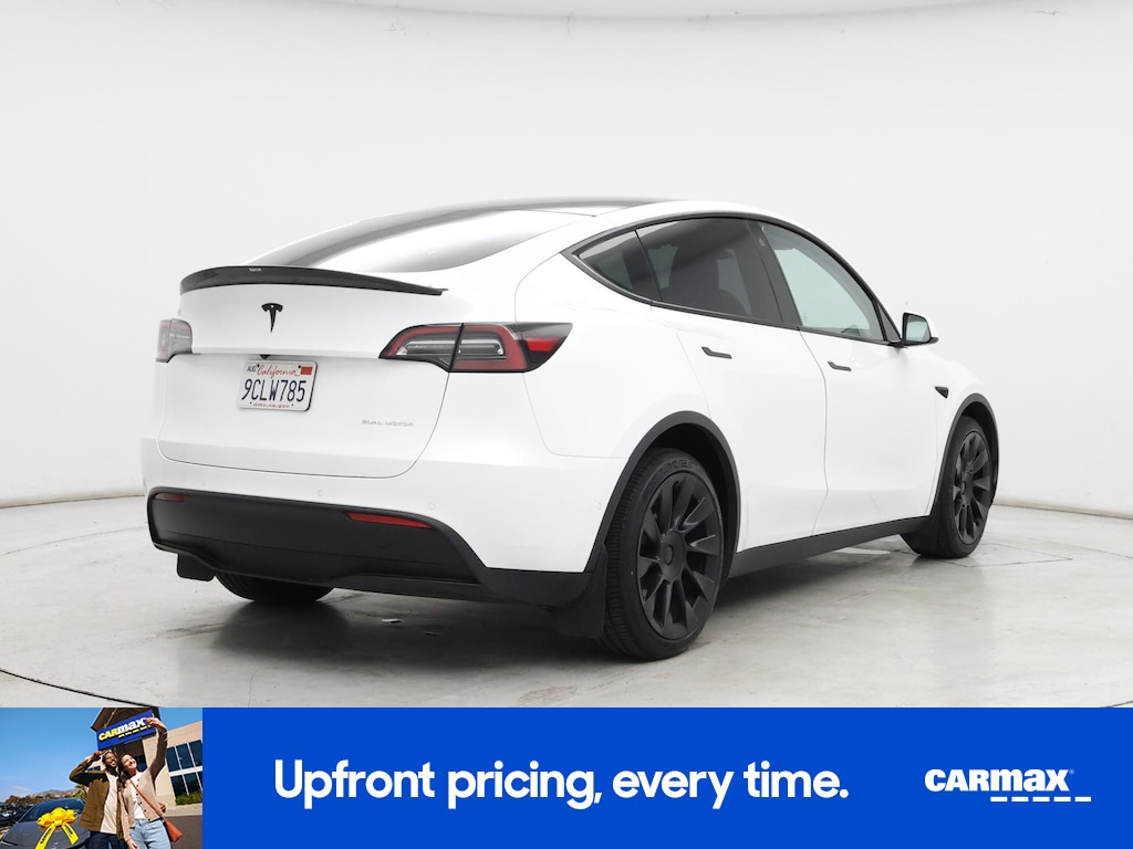 TESLA MODEL Y LONG RANGE - 10