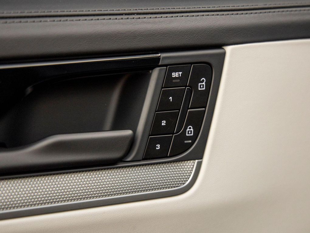 صورة مصغرة 23 لـ 2026 Porsche CAYENNE
