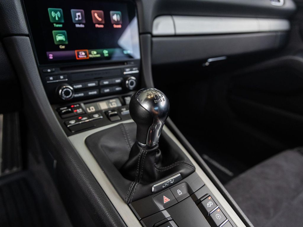 2020 Porsche 718 CAYMAN 照片 39
