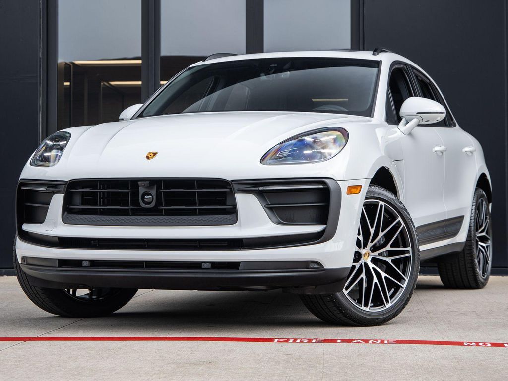 New 2026 Porsche Macan Macan