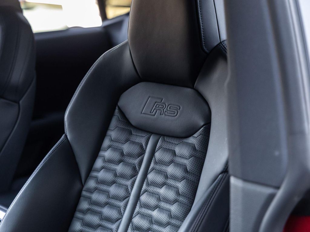 2025 AUDI RS Q8 4.0T — миниатюра 27
