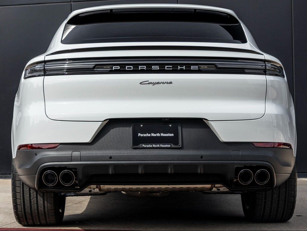 PORSCHE CAYENNE - 10