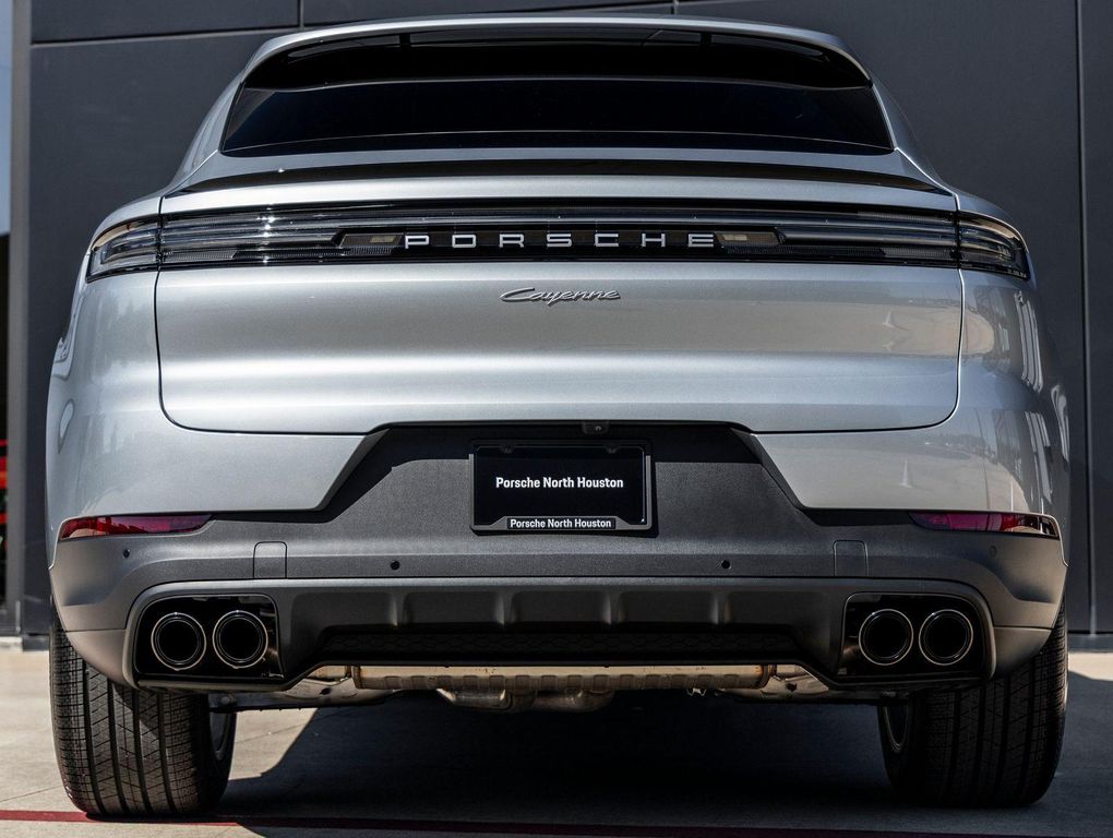 PORSCHE CAYENNE - 10