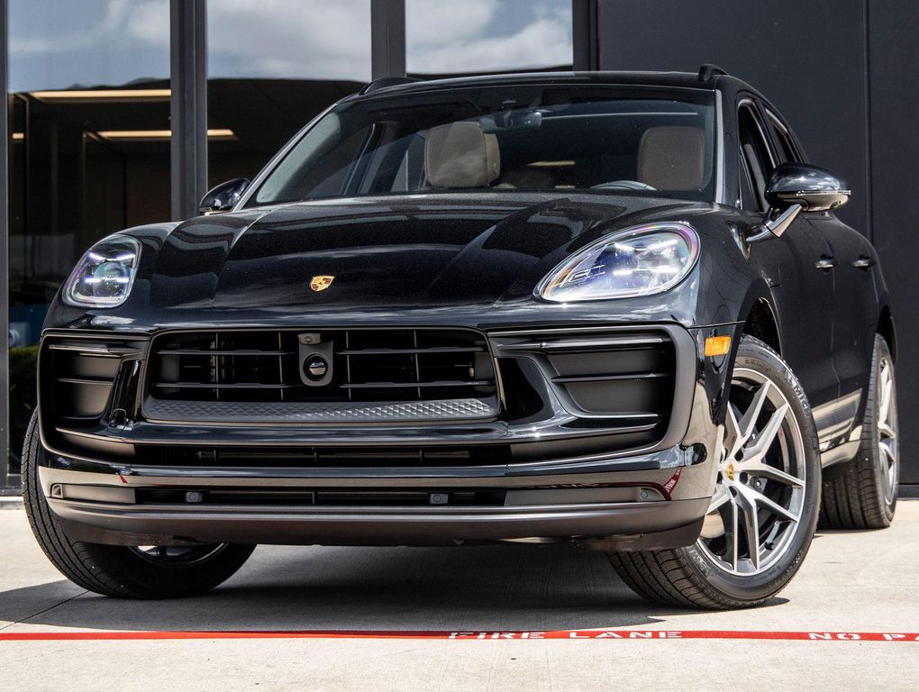 New 2026 Porsche Macan Macan