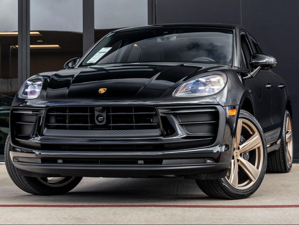 New 2026 Porsche Macan Macan