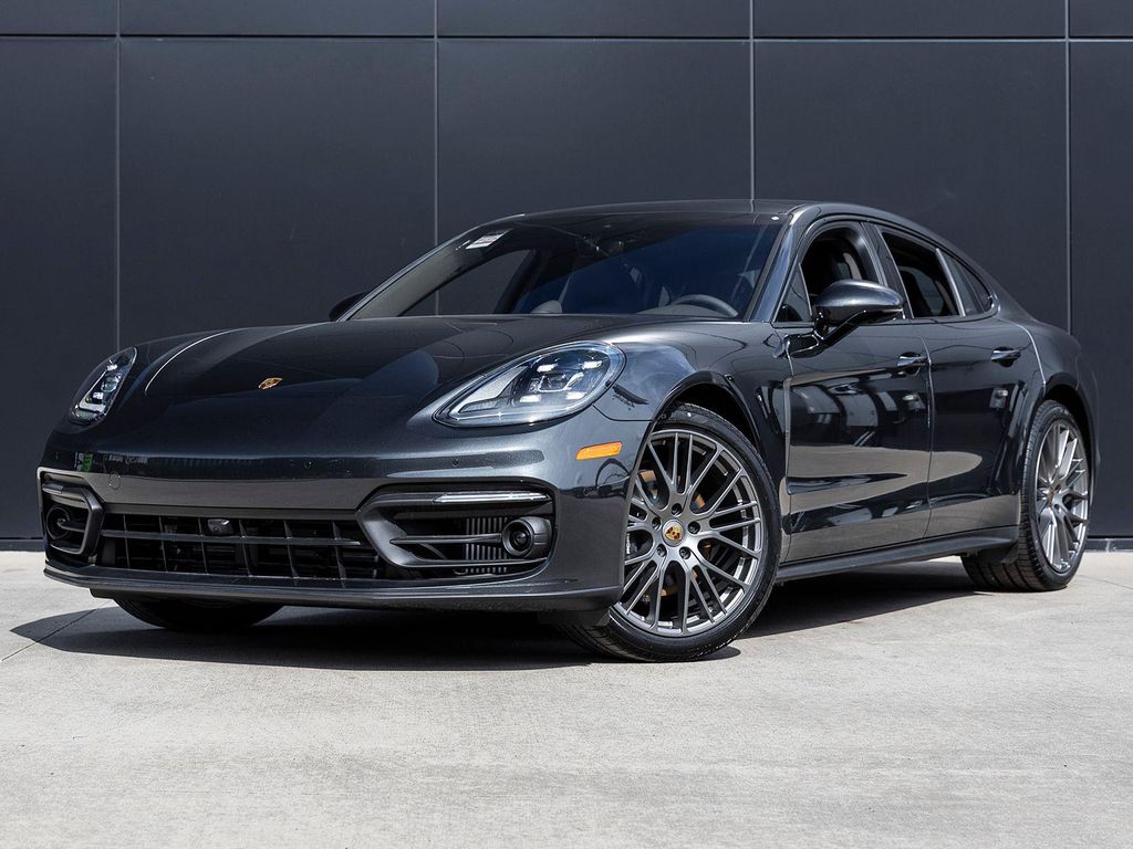 2023 Porsche Panamera