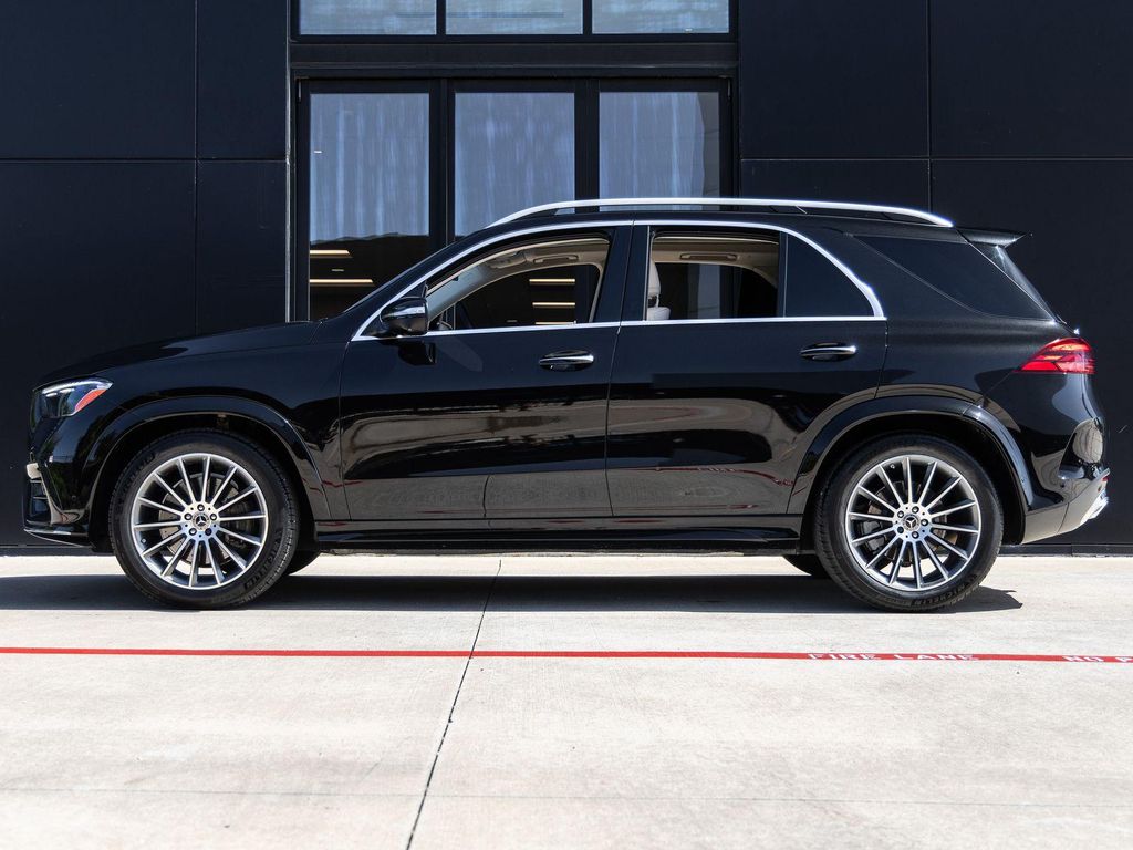 صورة 9 لـ 2024 Mercedes-BENZ GLE