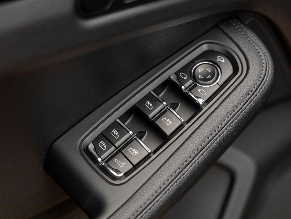 صورة مصغرة 22 لـ 2026 Porsche MACAN