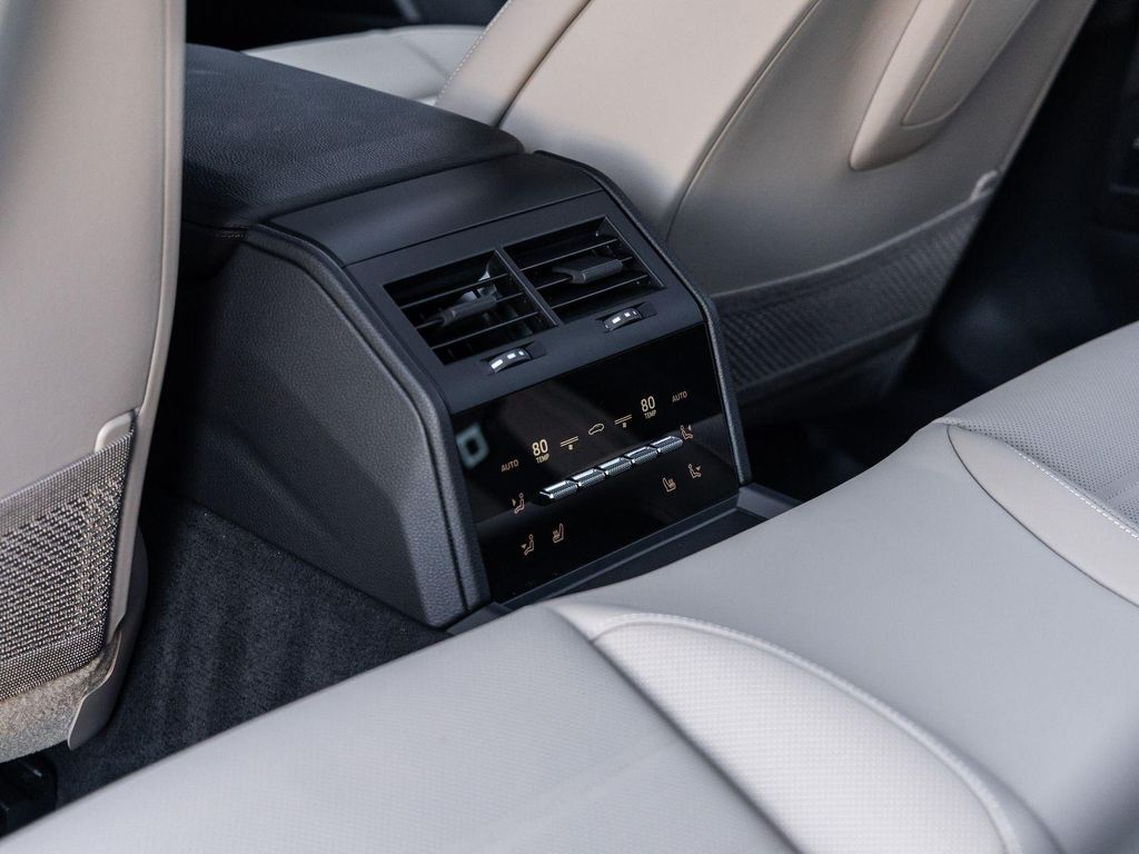 2026 Porsche PANAMERA 4 — миниатюра 37