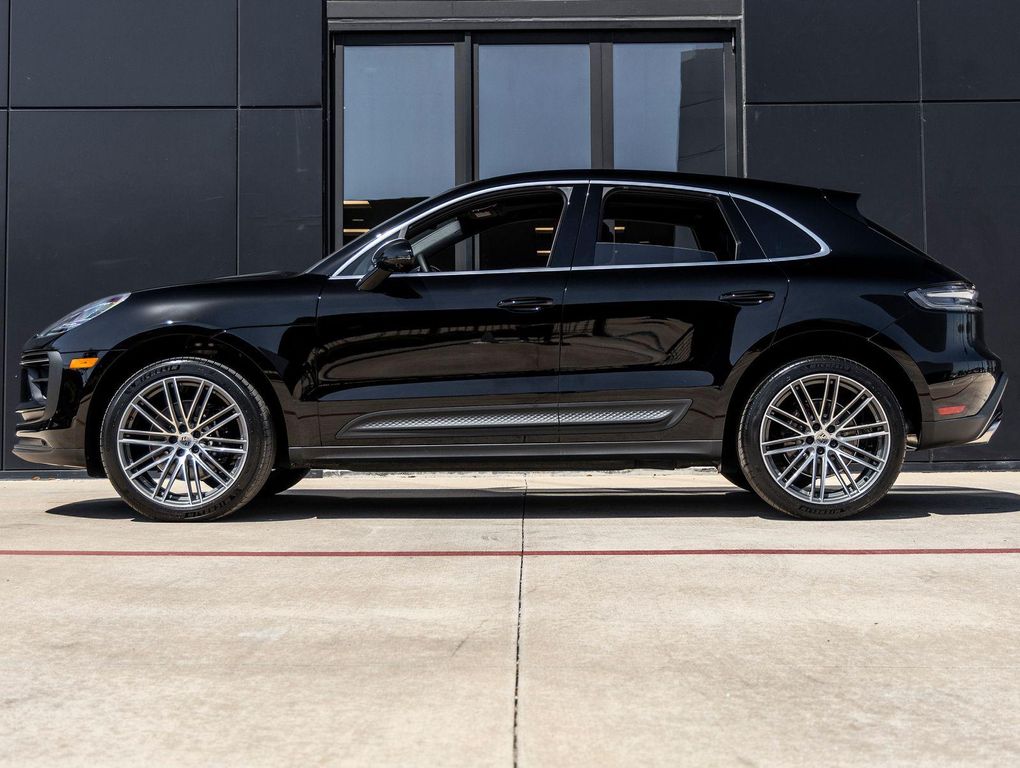 صورة 2 لـ 2026 Porsche MACAN