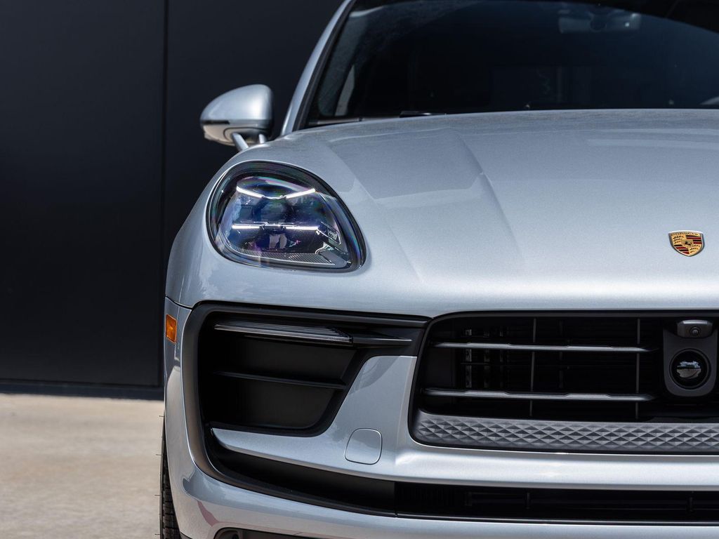 صورة مصغرة 21 لـ 2026 Porsche MACAN