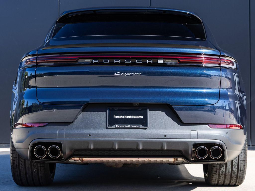 PORSCHE CAYENNE - 10