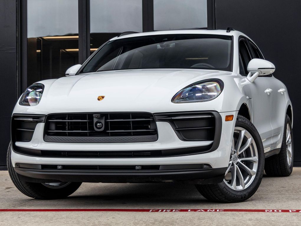 New 2026 Porsche Macan Macan
