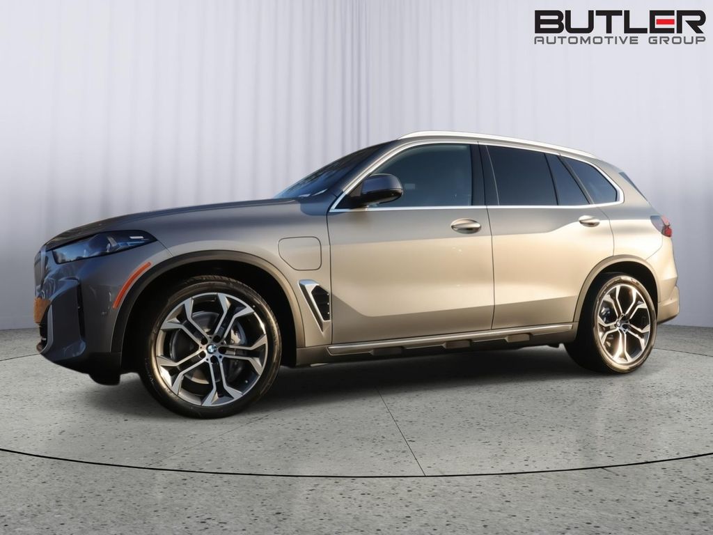 New 2026 BMW X5 PHEV xDrive50e