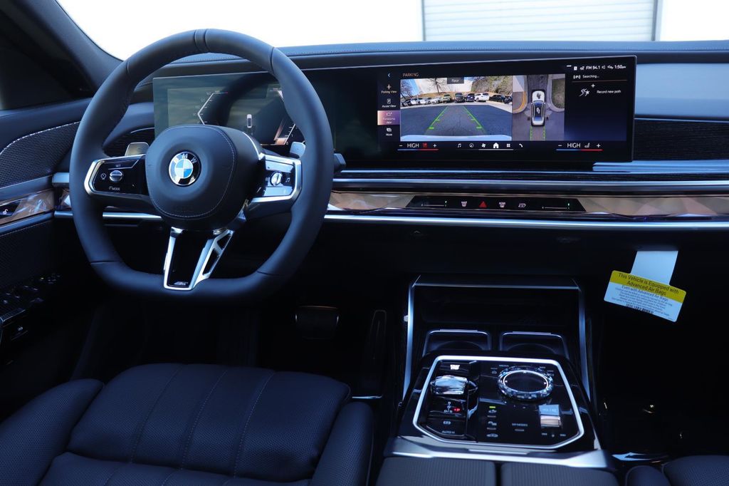 صورة مصغرة 28 لـ 2026 BMW 760 XDRIVE